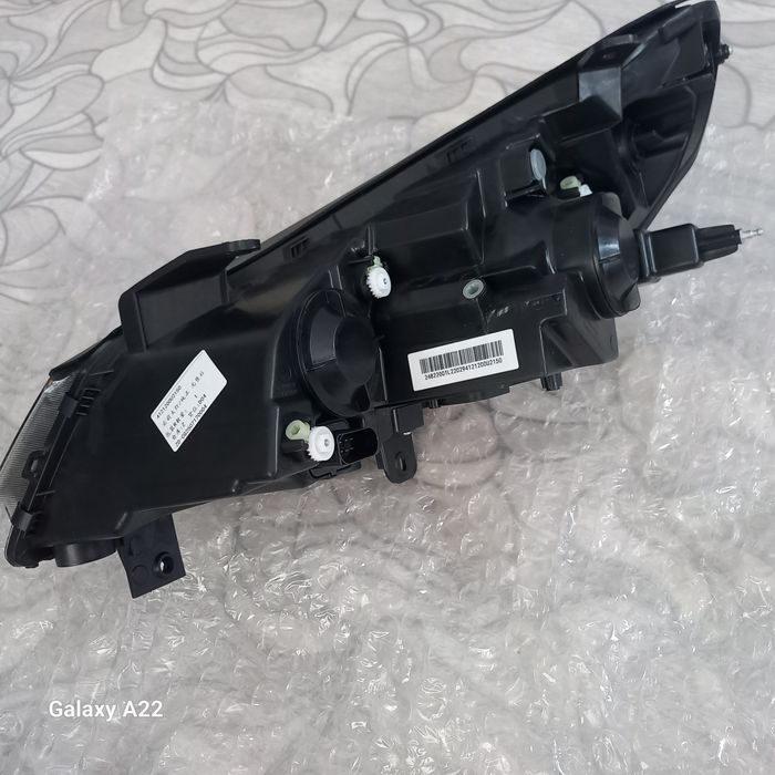 Передние фары на JAC J6