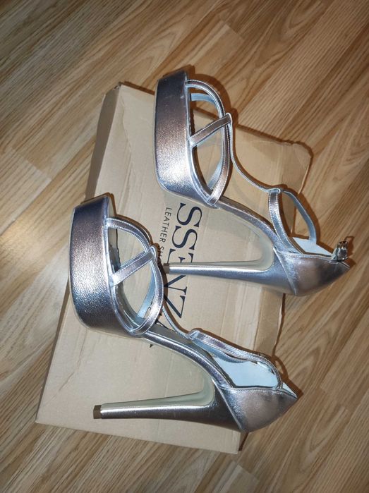 Sandale argintii piele naturala noi