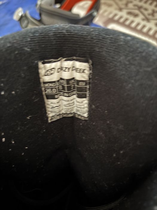 Placa de snowboard lungime 136 cm + legaturi + boots marime 41