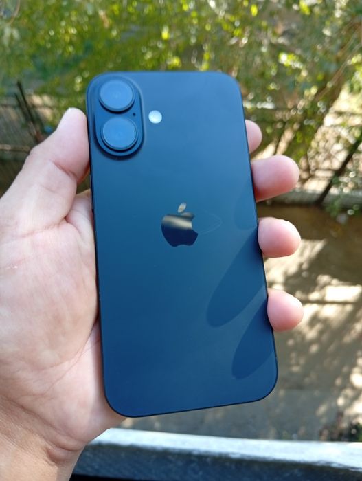 iPhone 16 black 128Gb 91 bat