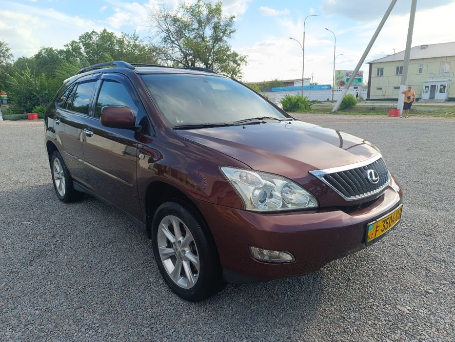 Lexus RX 350 в хорошем состоянии