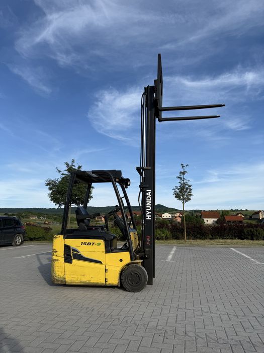 De vanzare sau da inchiriat stivuitor electric 1.5 Tone
