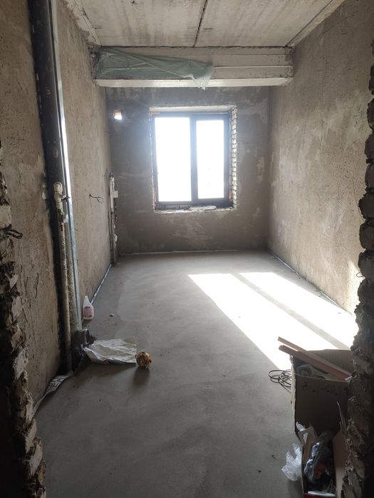 1 хоналик 8 етаж