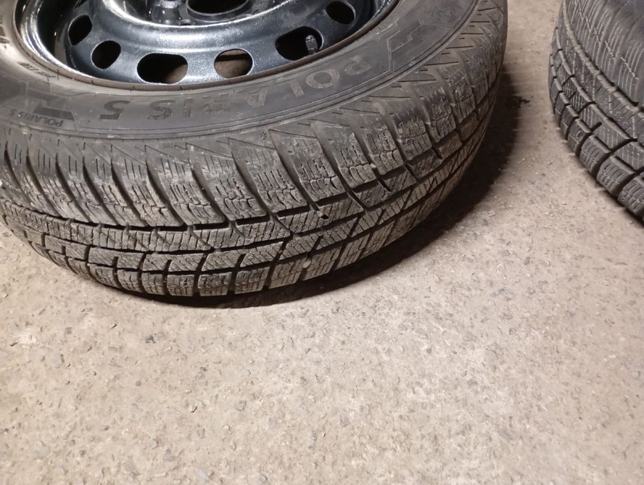Зимни гуми 195/65/15