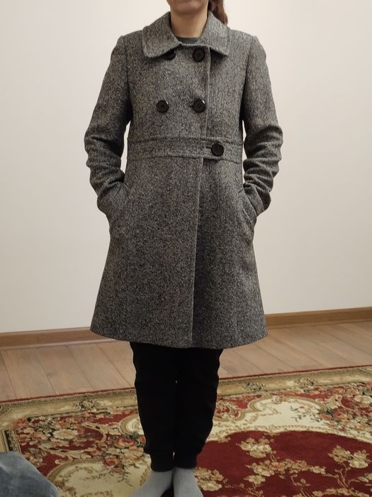 Пальто женскоеее