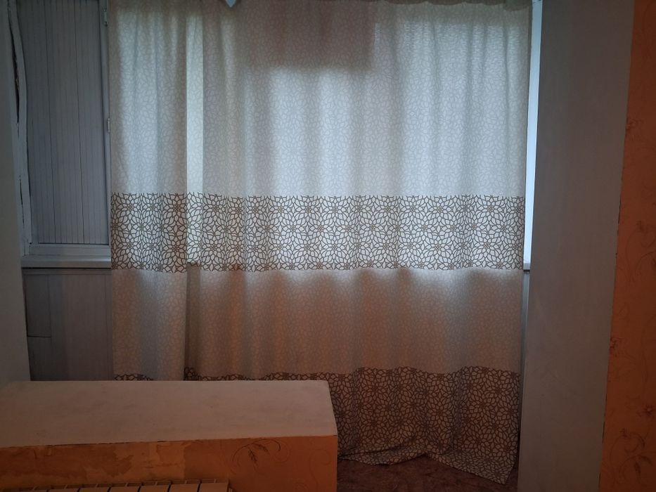 Продам шторы висячие