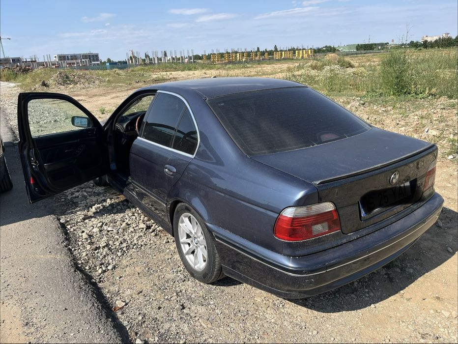 BMW 5 Series 2002 — imagine 3