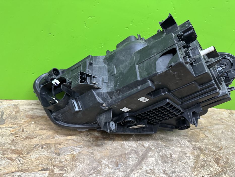 Far bmw X1 F48 led adaptiv / Ventilator 2016 dreapta