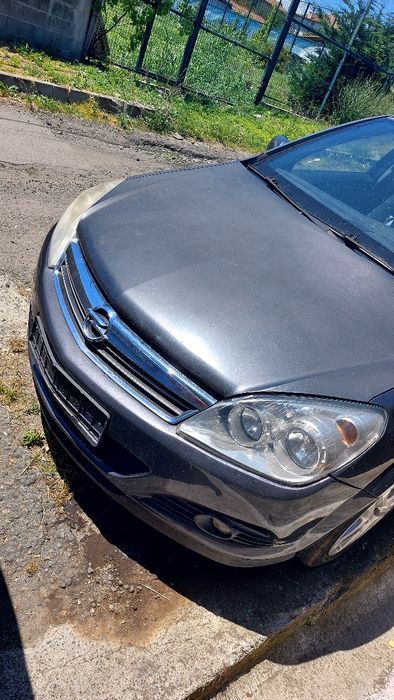 Opel Astra H 2009 - ЦЯЛА