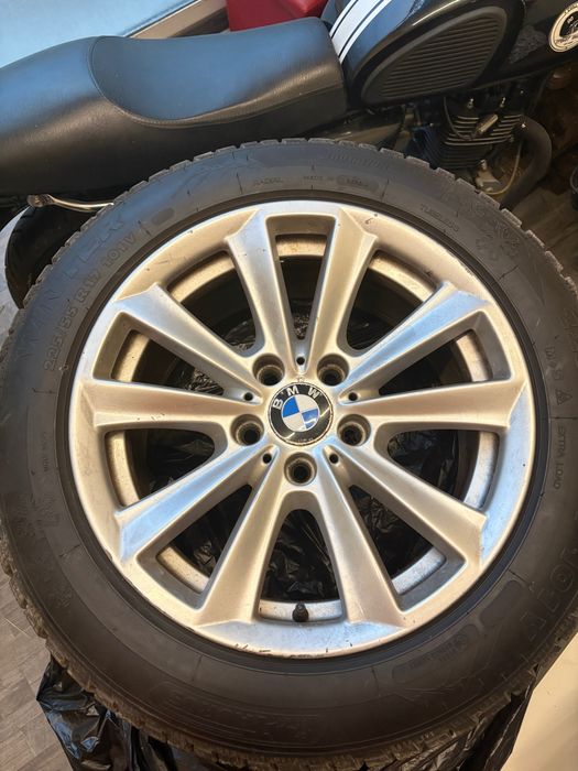 Оригинални джанти BMW със зимни гуми 225/55/17