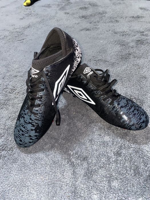 Ghete de fotbal de vanzare