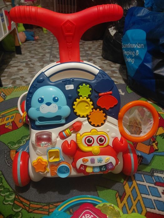 Jucarii copii aproape noi