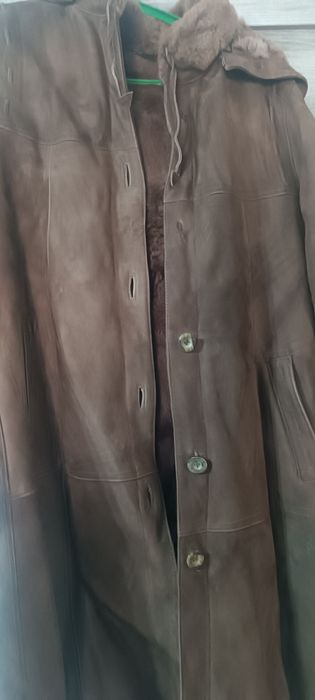 Зимняя дублёнка и пуховик