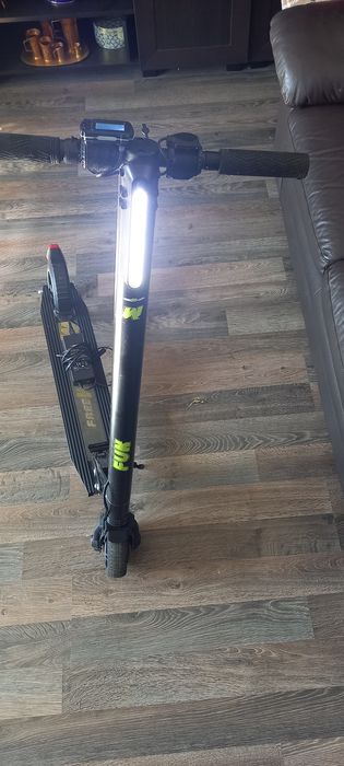 Trotineta electrica medie