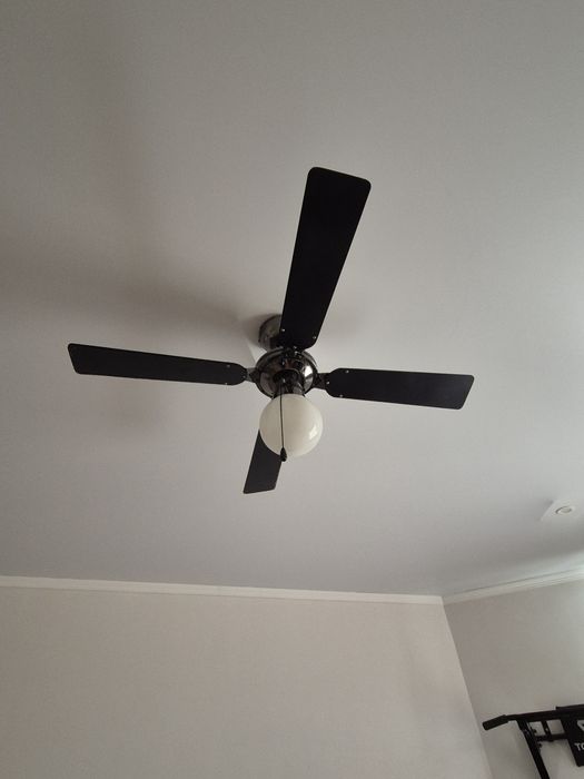 Продам люстру бу