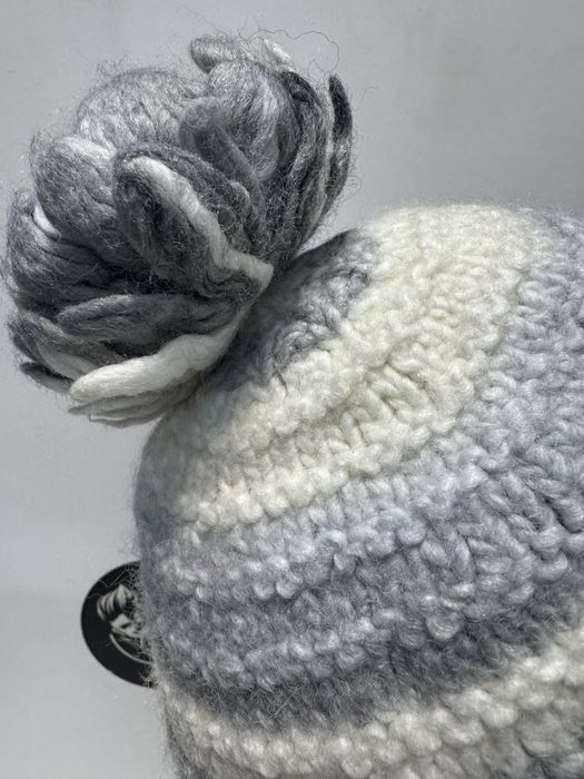 Дамска зимна шапка  EISBAR