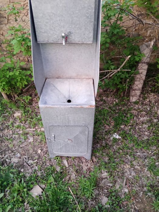 Умывальник хорошм состании