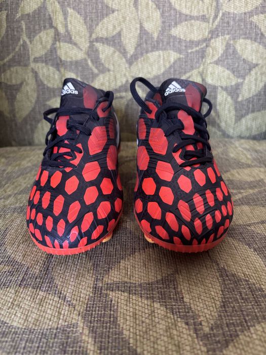 Футболни обувки Adidas Absolado