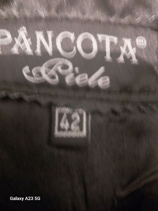 Geaca din piele naturala