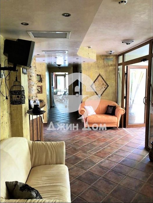 Продава се Хотел в Несебър - 1200 кв.м за 400 €/кв.м - Снимка #3