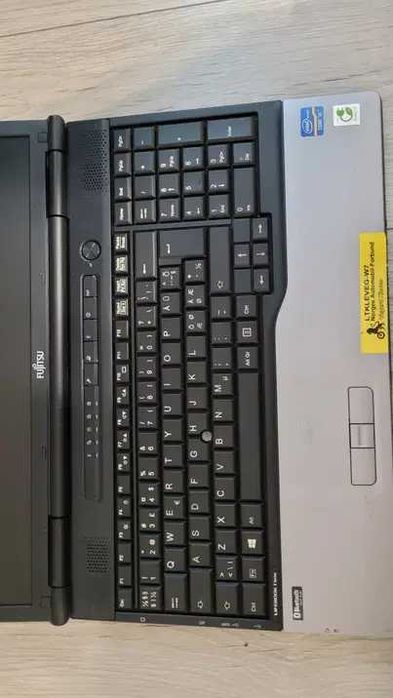 Topcase + touchpad laptop Fujitsu Lifebook E752