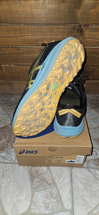 Маратонки Asics Fuji Lite4