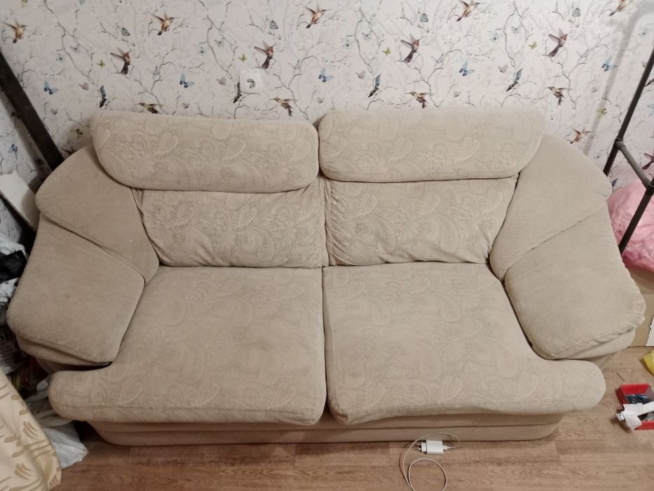 Продам диван б/у