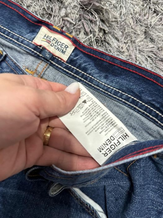 Blugi Tommy Hilfiger