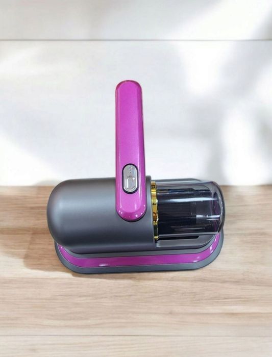 Беспроводной ручной пылесос .