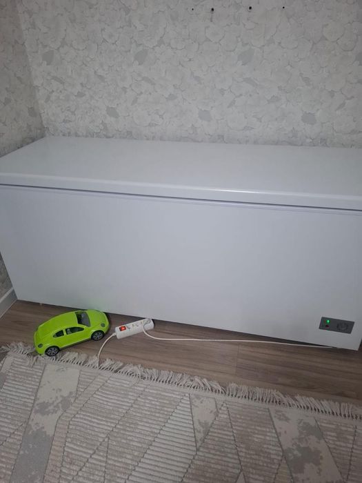 Продам морозильник