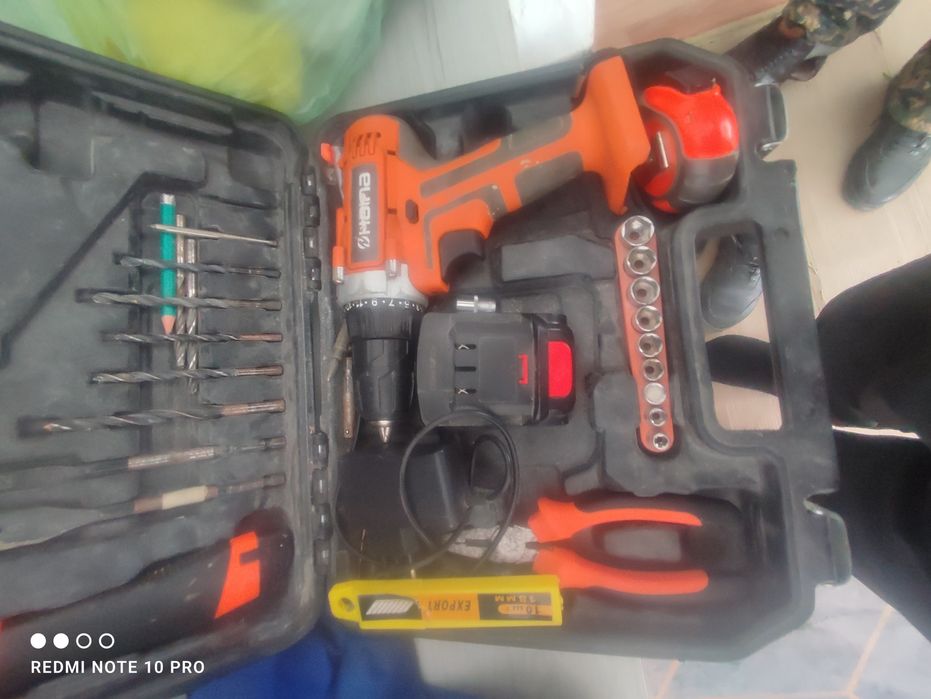 Шуруповёр колданылган тез Арада сатылады