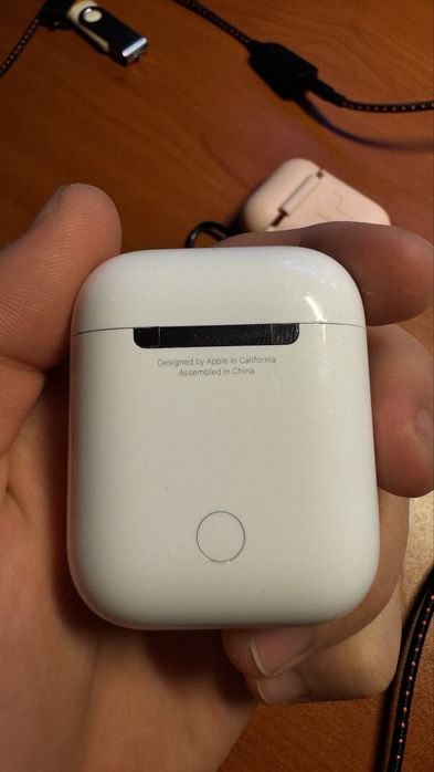 Срочно продам Airpods 2