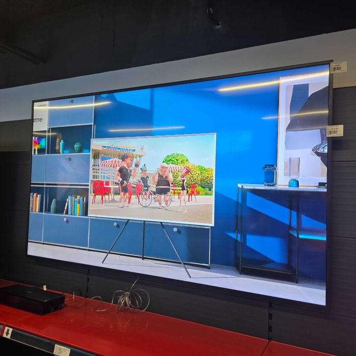 Smart TV SAMSUNG The Frame 75LS03A 189cm 4K 120Hz QLED Art Mode One Connect Slim Fit Tizen WiFi Bluetooth Clasa G Garantie Reselecto