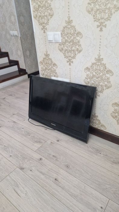Телевизор Samsung