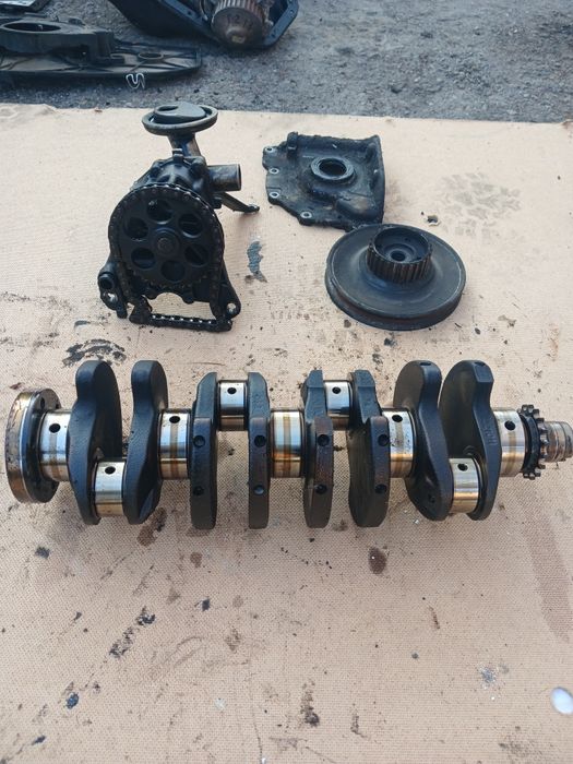 Каленвал Фольксваген Гольф2 объем 1,3