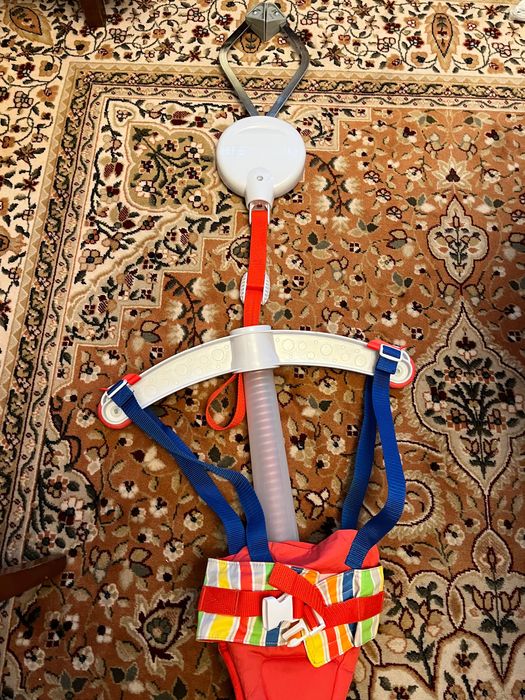 Бънджи бебешка проходилка