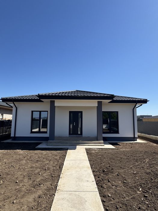 SMARALD RESIDENCE - casa 3 camere