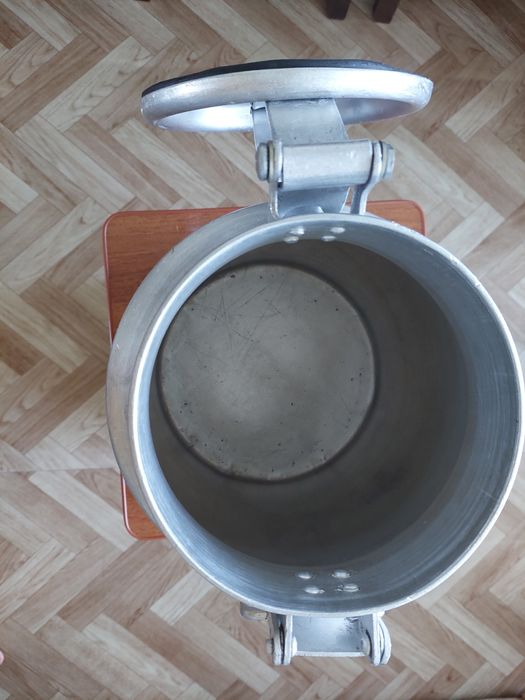 Продам бидон алюминиевый