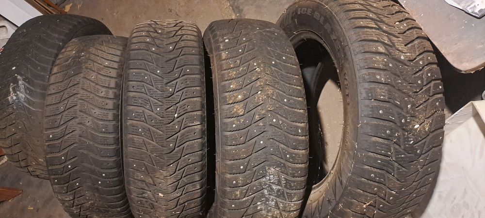 Продам шины 215/60/16