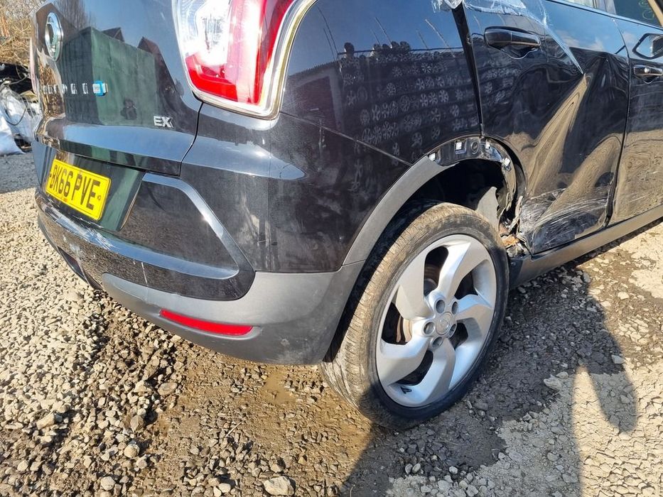 Bara spate SsangYong Tivoli 2015 - 2019 SUV 4 Usi Cyber Grey Metalizat LAK (1471)