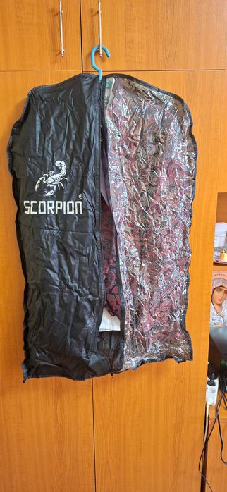 Vând costum de ginere.Astept oferte.