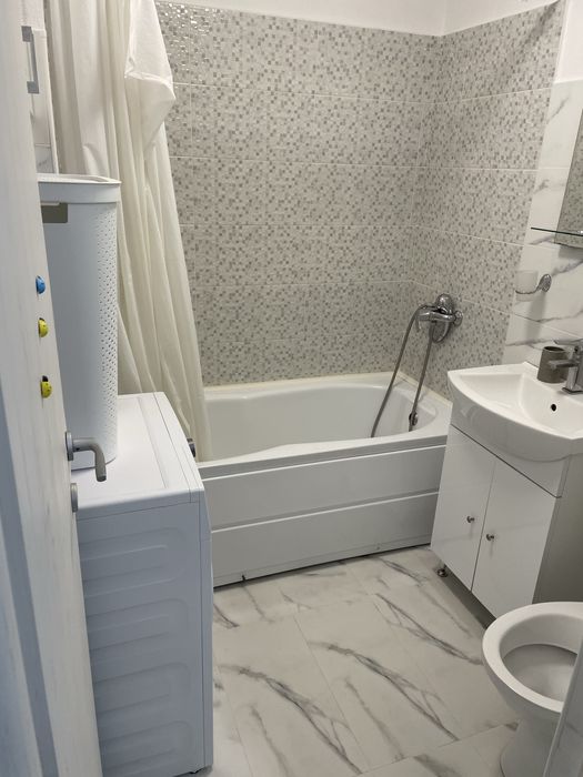 Garsoniera zona Grivitei