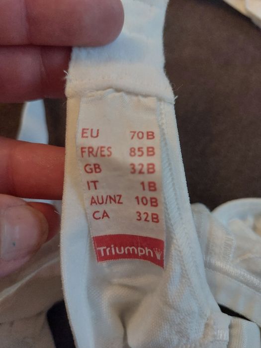 Сутиен за момиче на Triumph