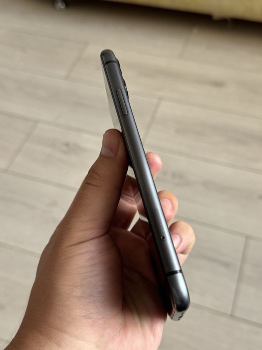 iPhone 11 64GB. Без Ремонта!