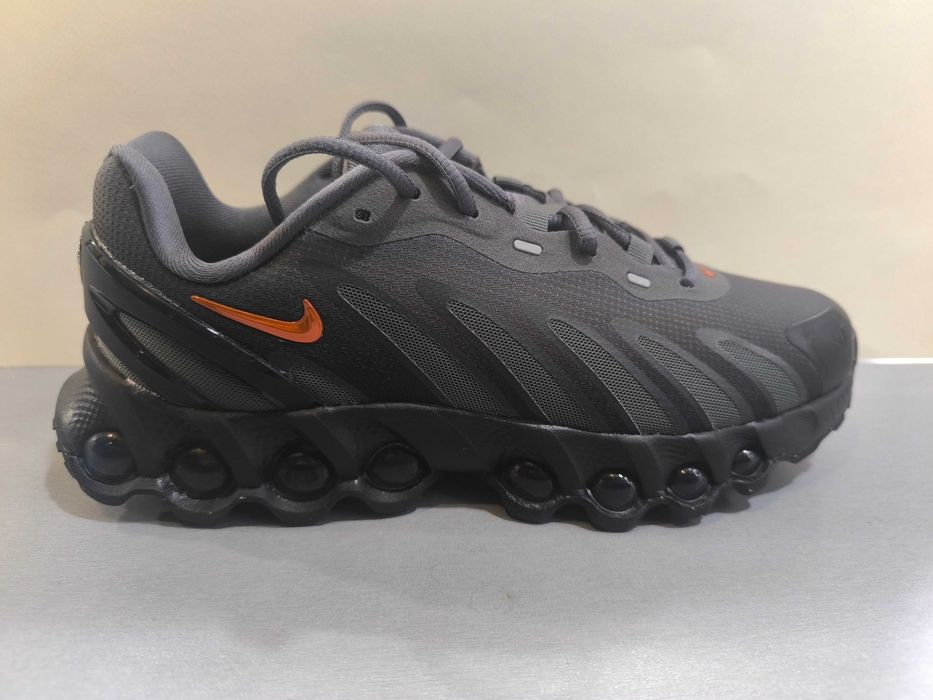 Nike Air Max Dn N38 и N38,5.Маратонки с камери.Нови.Оригинал.