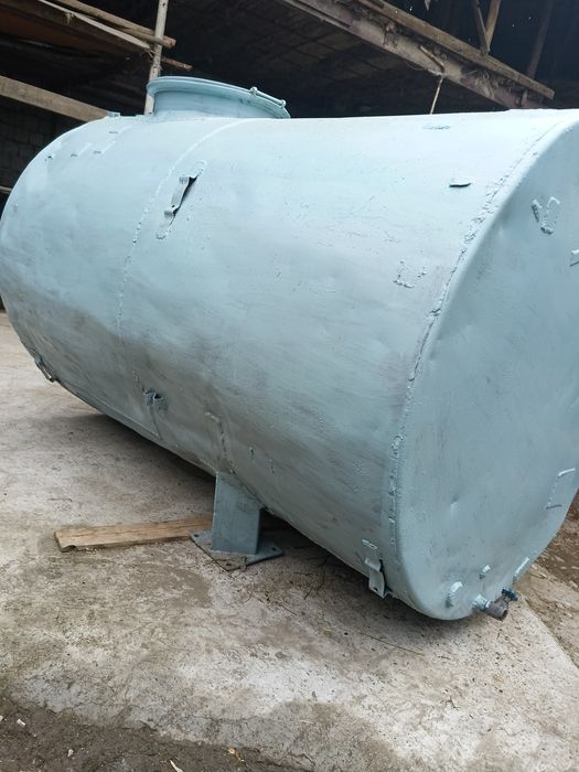 Бочка 3 тонна для питевой воды