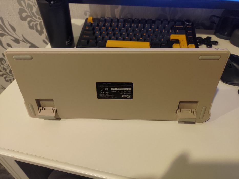 Tastatura mecanica RGB