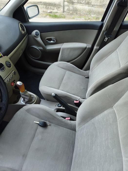RENAULT Clio 2006 — imagine 2