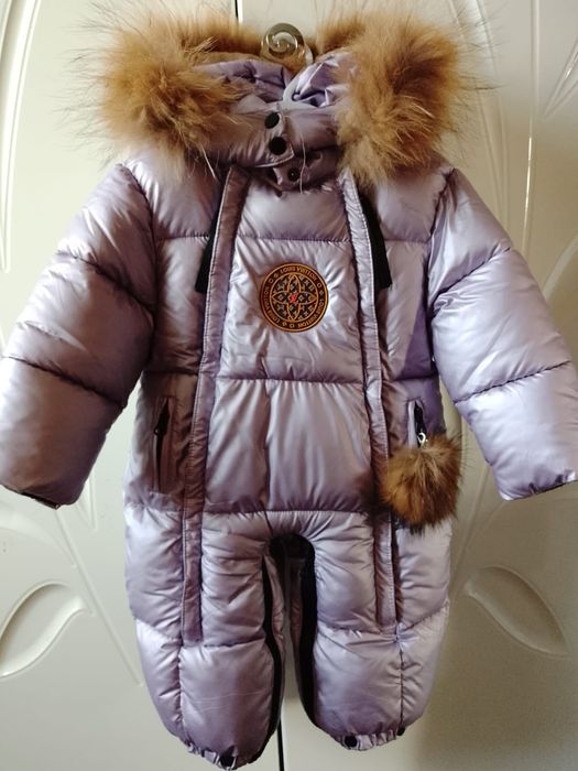 Продам комбинезон для девочки