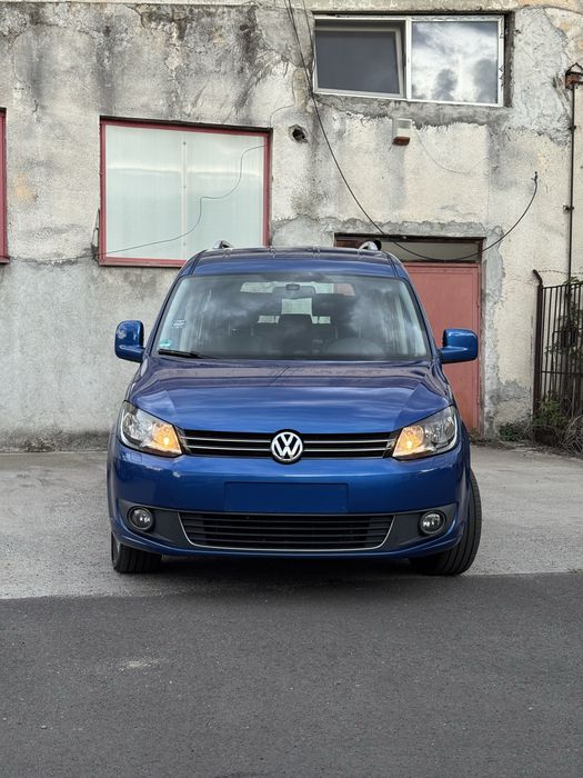 VOLKSWAGEN Caddy 2012 — imagine 3